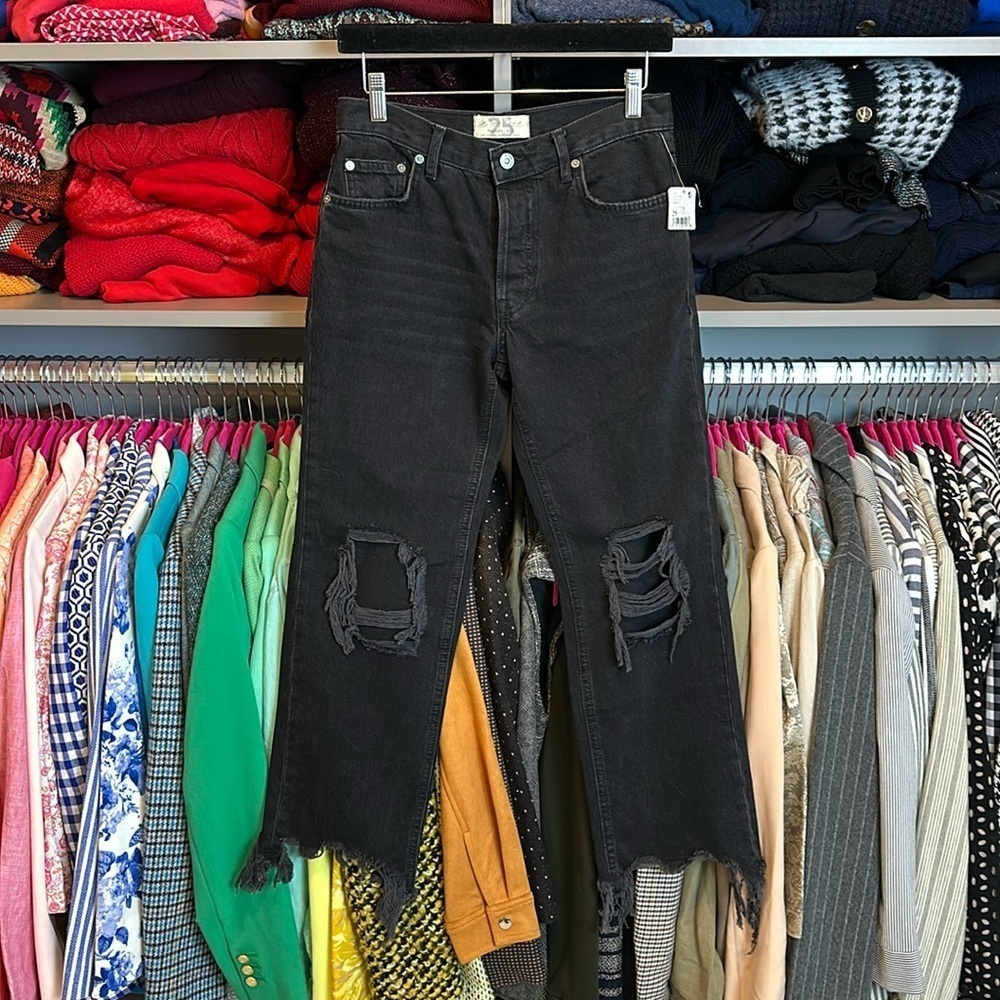 We the Free black distressed raw hem cropped jeans size 25 NWT